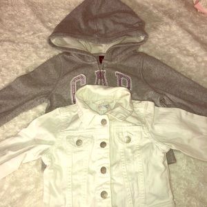 👧🏼 🧥 ❄️ baby girl hoodies size 2t